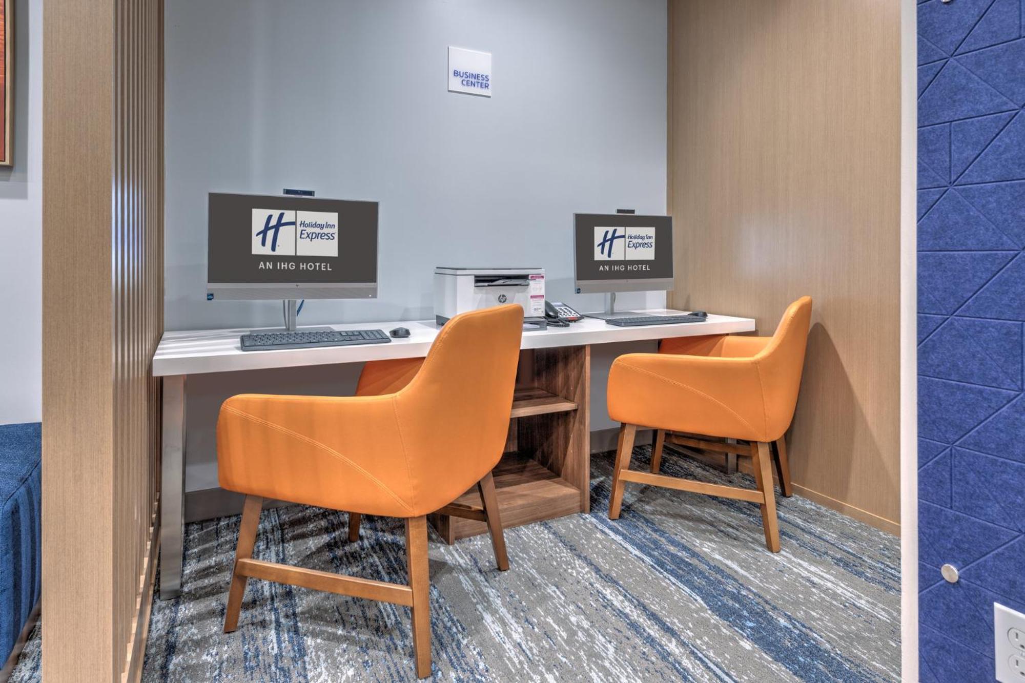 Holiday Inn Express & Suites Austin Airport East By Ihg Eksteriør billede