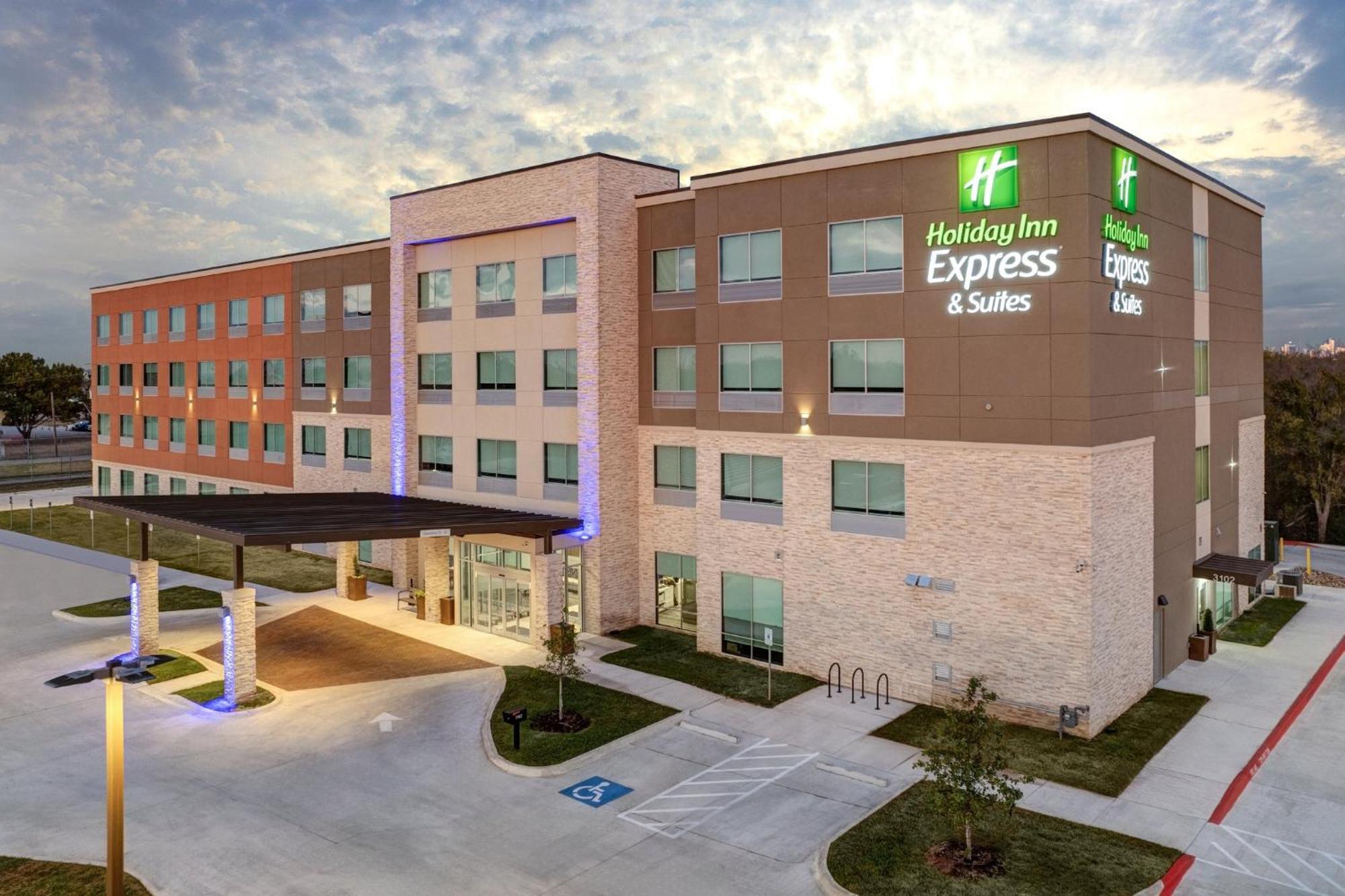 Holiday Inn Express & Suites Austin Airport East By Ihg Eksteriør billede